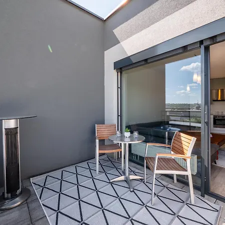 Cityview Terrace Apartment - Steps From Historic Kosice Apartamento